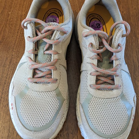 Ryka Kara trail/walking shoe - Picture 2 of 5